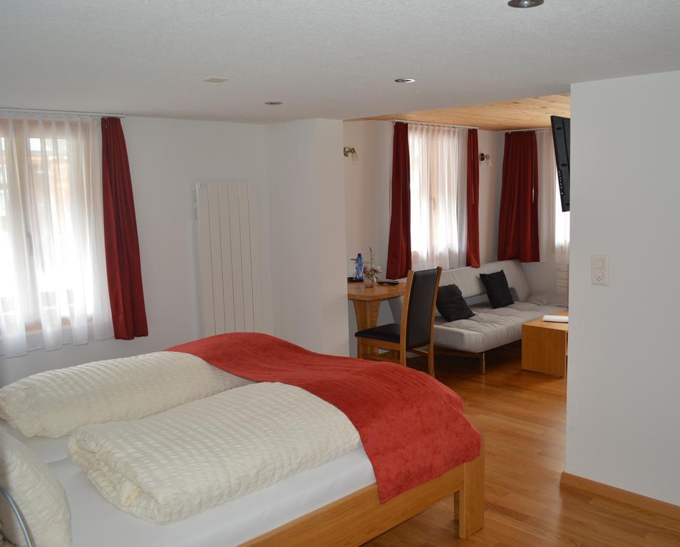Hotel Grimsel Obergesteln Rom bilde