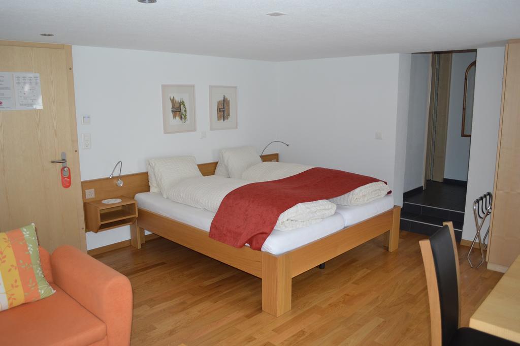 Hotel Grimsel Obergesteln Eksteriør bilde